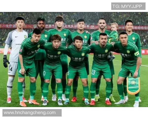 国安与鲁能比赛中发生了什么引发球迷热议和媒体关注