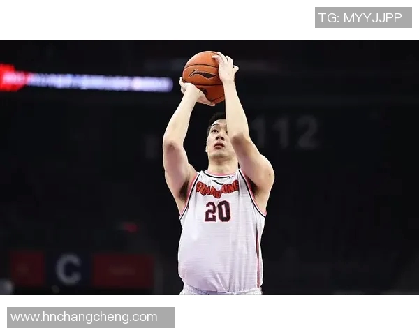 任骏飞领衔球队奋勇拼搏助力篮球梦想再创辉煌新篇章